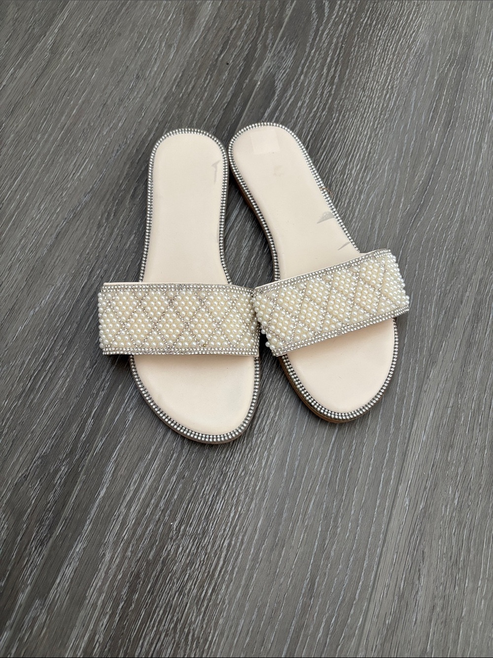 SHEIN Cream Pearl & Rhinestone Slide Sandals